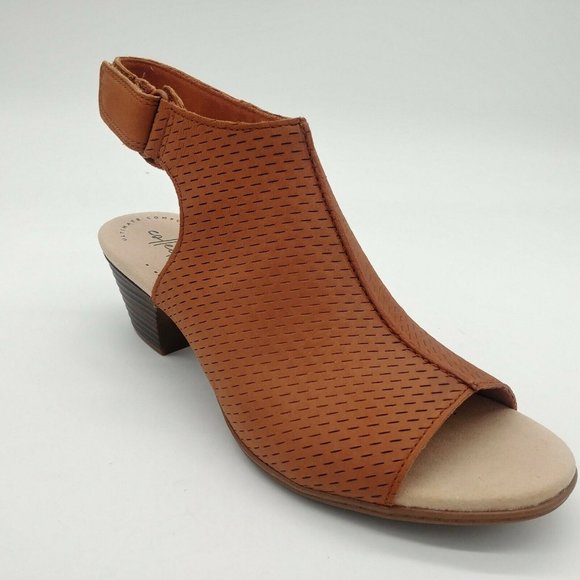 clarks valarie james sandals